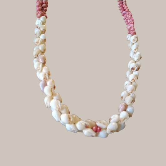 Momi & Kauai shell necklace